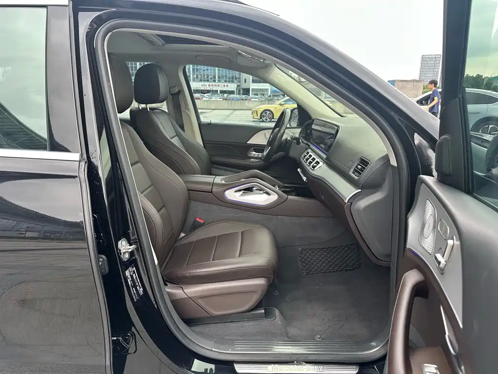 Mercedes-Benz GLE 2020 — фото 18
