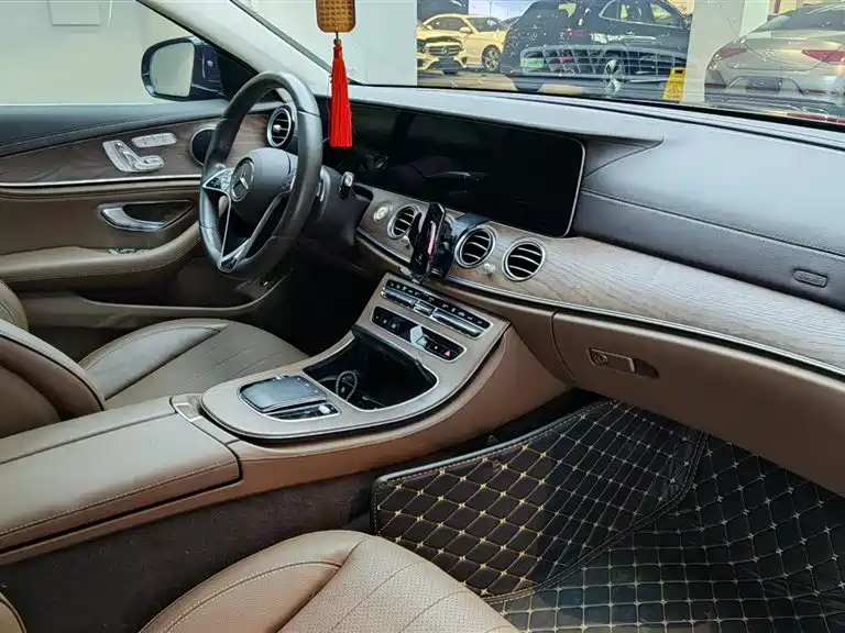Mercedes-Benz E-Class New Energy 2023 — фото 18
