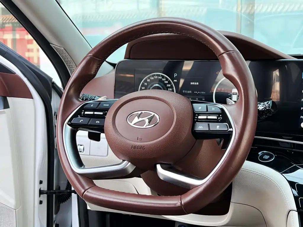 Hyundai Mistra 2022 — фото 14