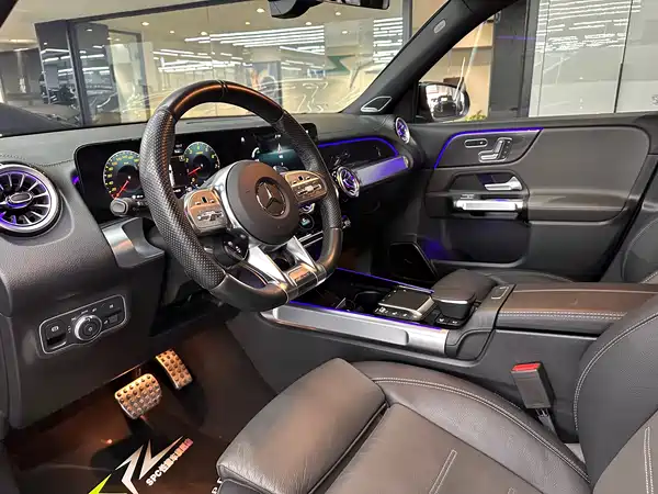 Mercedes-Benz GLB AMG 2023