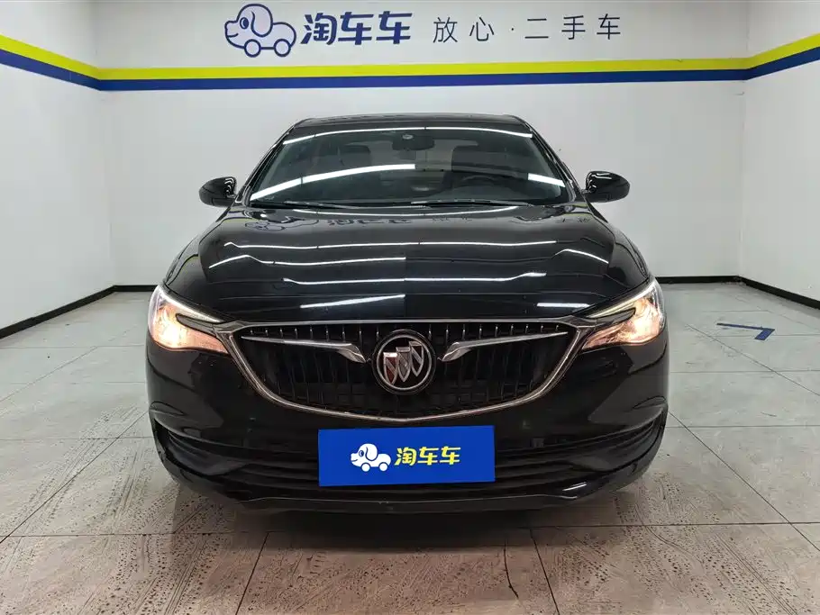 Buick Excelle 2018 — фото 2
