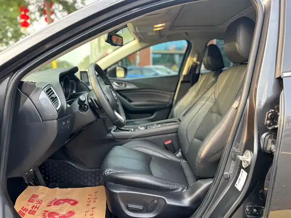 Mazda 3 Axela 2017