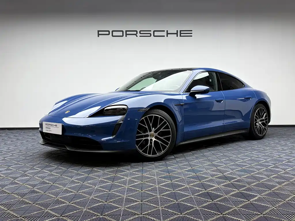Porsche Taycan 2023