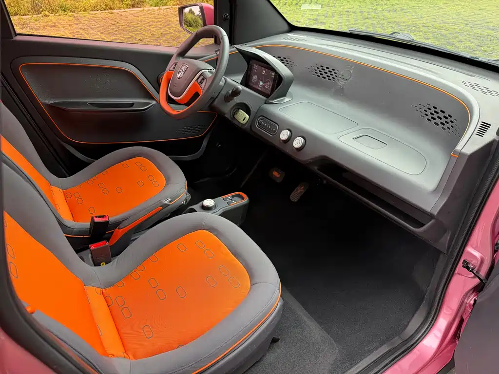 Baojun E100 2020