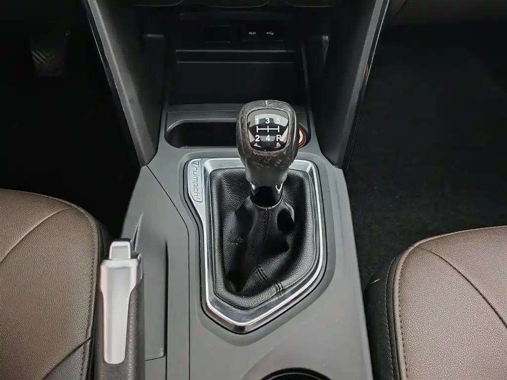 GAC Motor Trumpchi GS4 2016 — фото 13