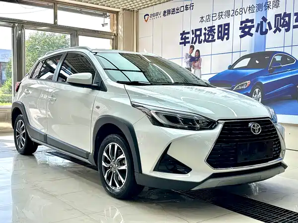 Toyota Yaris L 2022