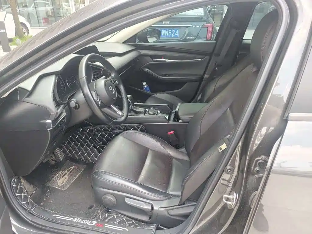 Mazda 3 Angkesela 2020