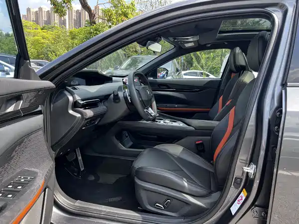 Changan UNI-V 2023