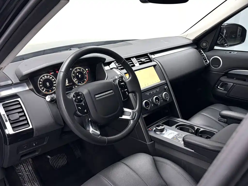 Land Rover Discovery 2019 — фото 4