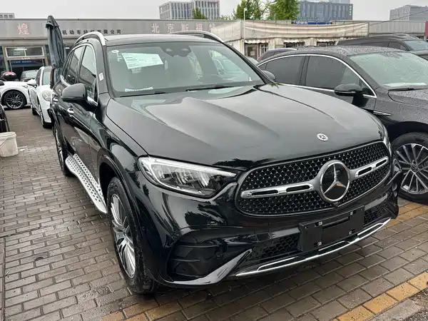 Mercedes-Benz GLC 2026