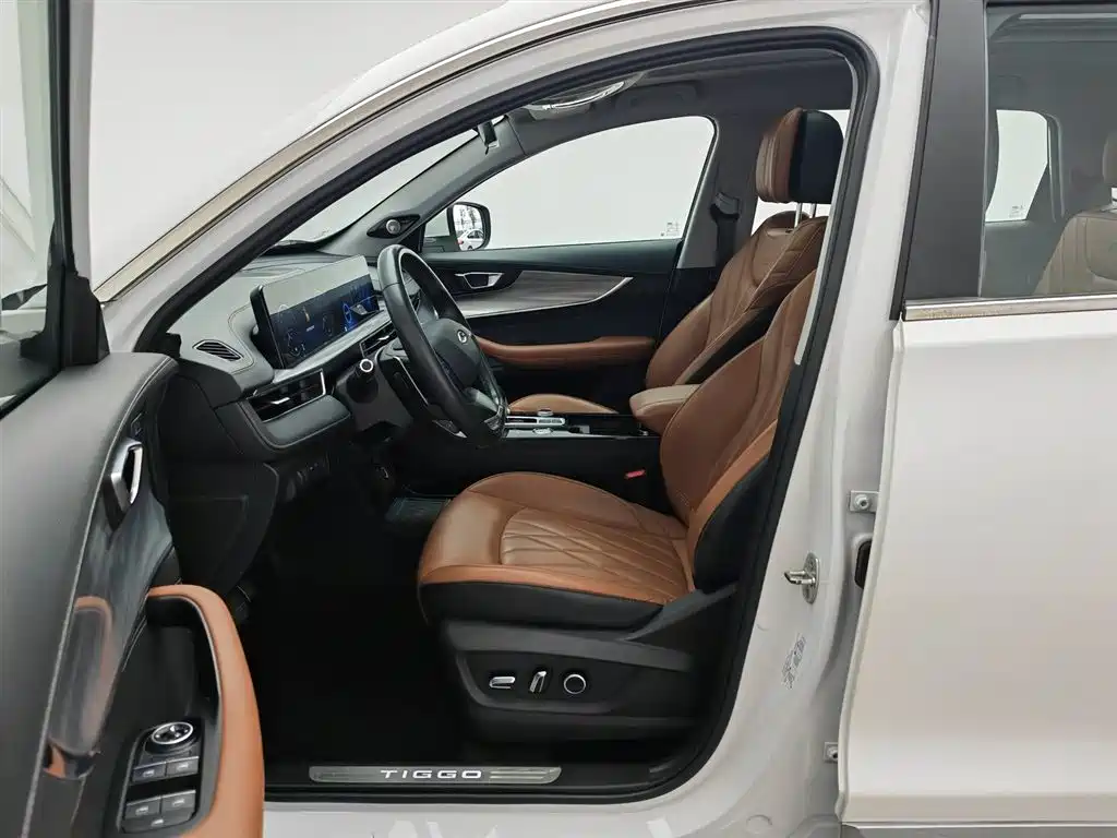 Chery Tiggo 8 PLUS 2021 — фото 10