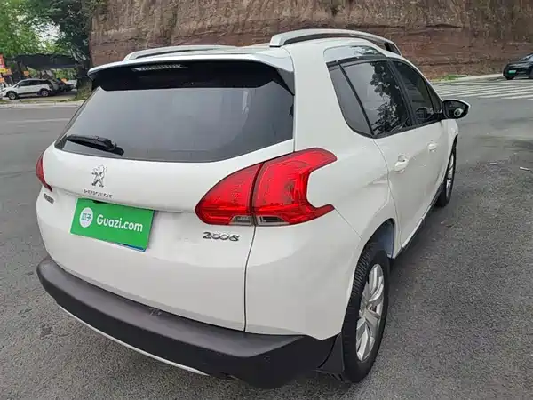Peugeot 2008 2014
