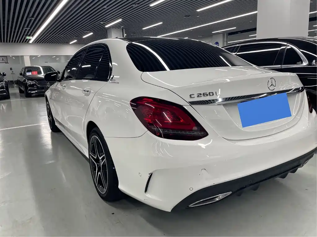 Mercedes-Benz C-Class 2021 — фото 12