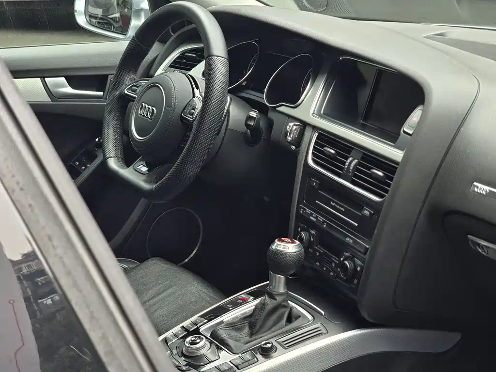 Audi A5 2010 — фото 12