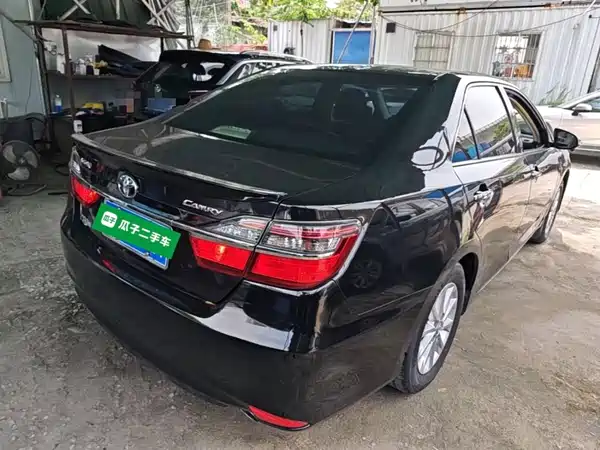 Toyota Camry 2017
