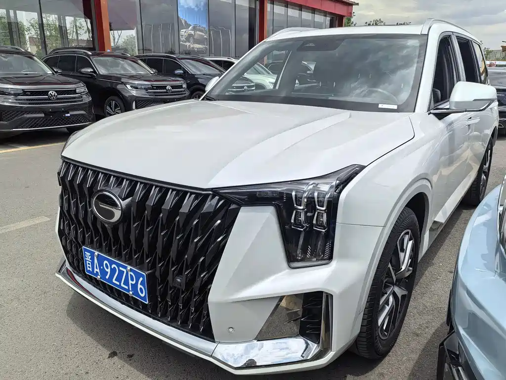 GAC Motor Trumpchi GS8 2023 — фото 3