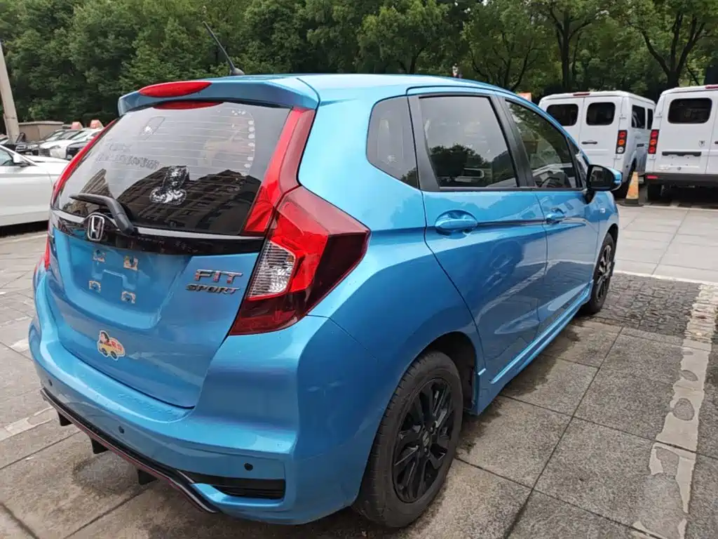 Honda Fit 2018 — фото 7