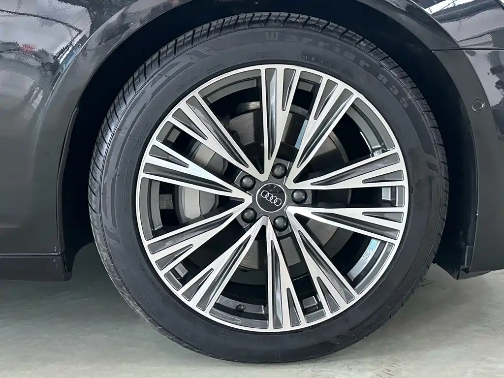 Audi A6L 2020 — фото 10