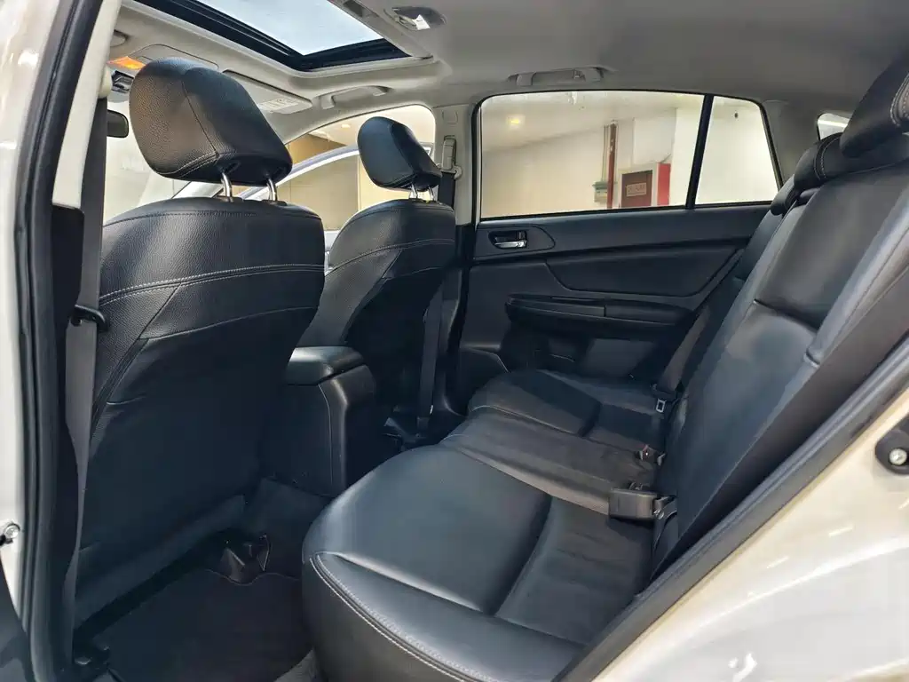 Subaru XV 2013 — фото 15