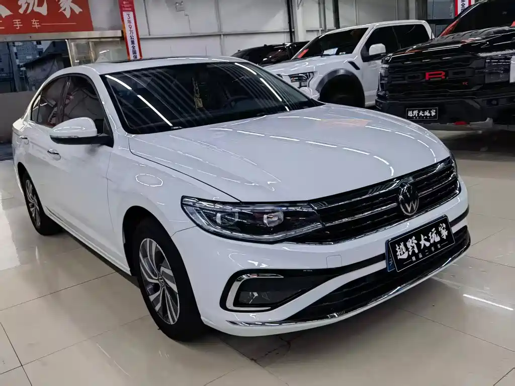 Volkswagen Bora 2024