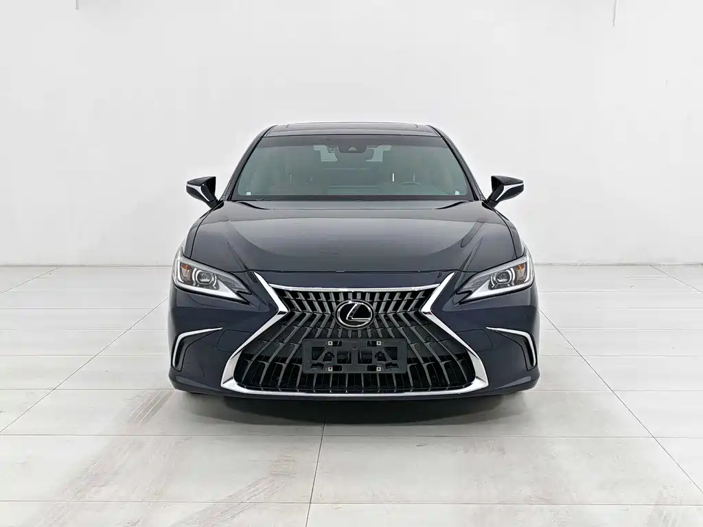 Lexus ES 2022 — фото 2