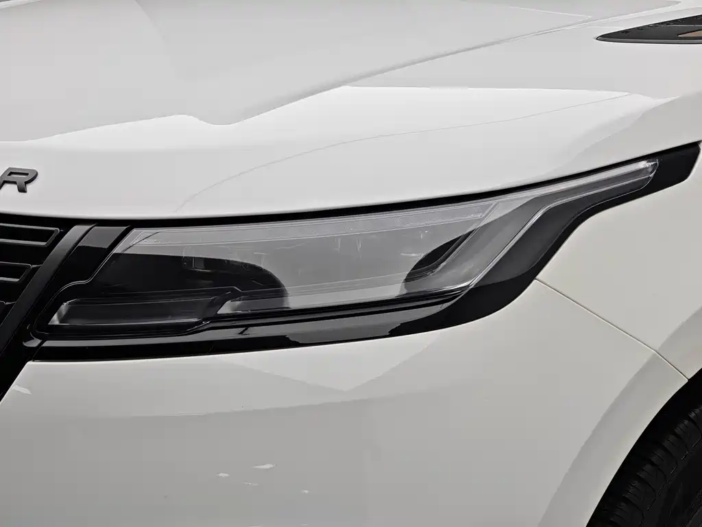 Land Rover Velar 2025 — фото 7