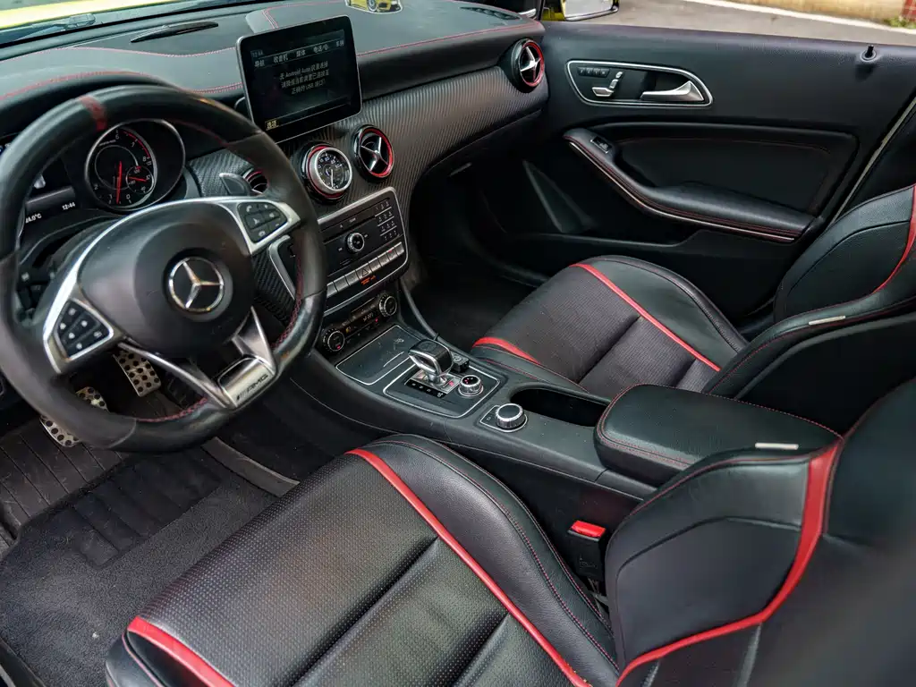 Mercedes-Benz A-Class AMG 2017 — фото 7