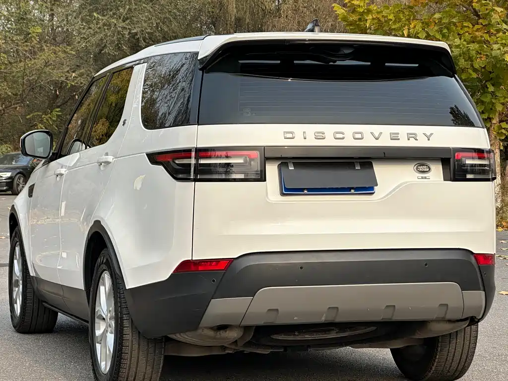 Land Rover Discovery 2017 — фото 6