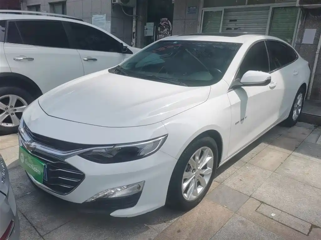 Chevrolet Malibu XL 2022 — фото 2
