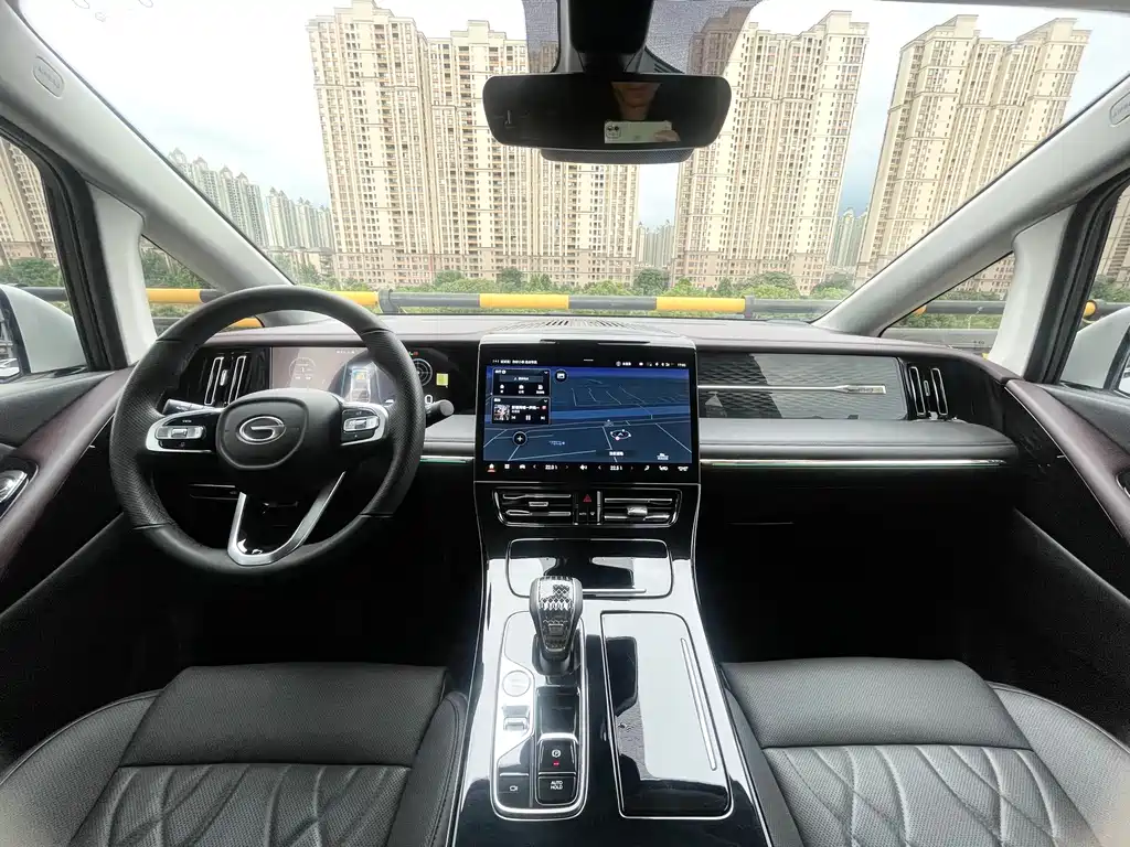 GAC Motor Trumpchi M8 2024 — фото 16