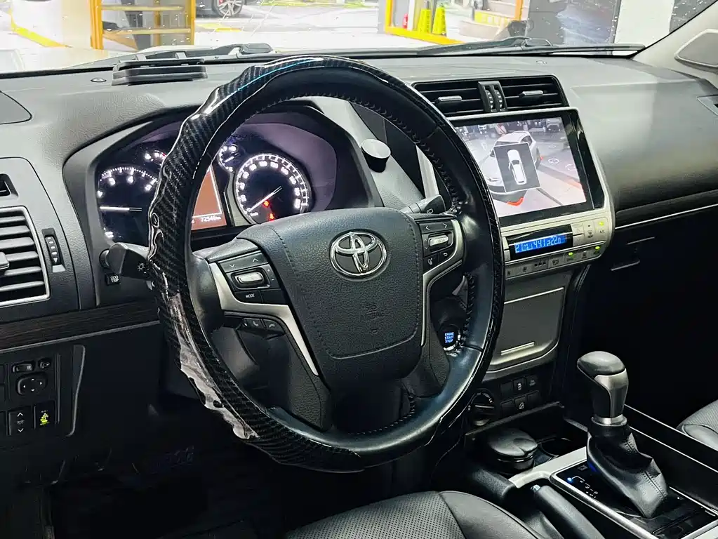Toyota Prado 2018 — фото 4