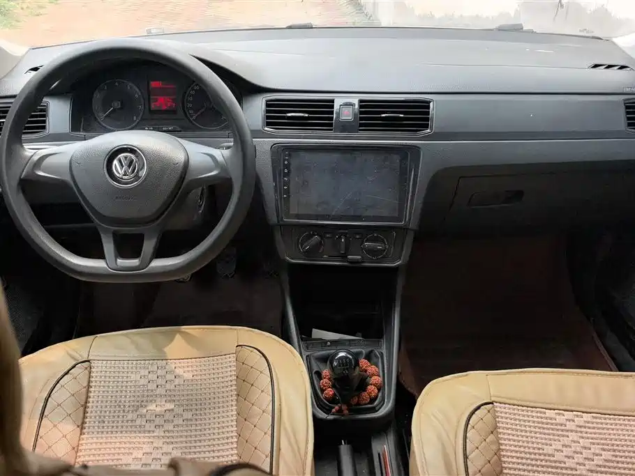 Volkswagen Santana 2018 — фото 11