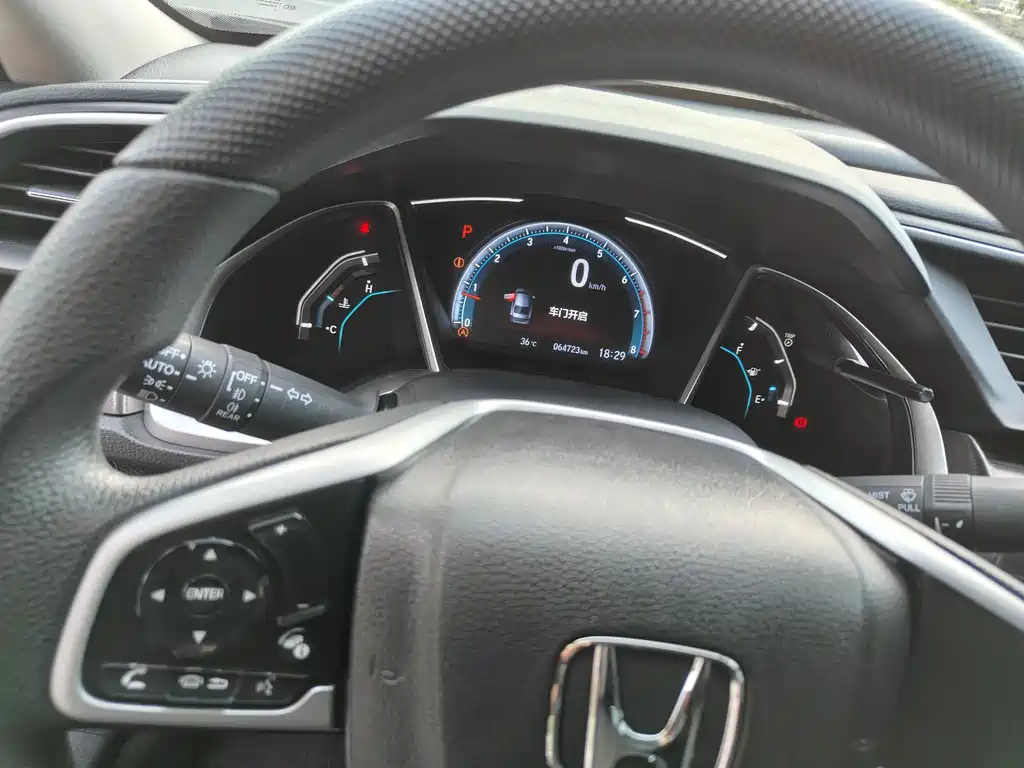 Honda Civic 2020 — фото 12