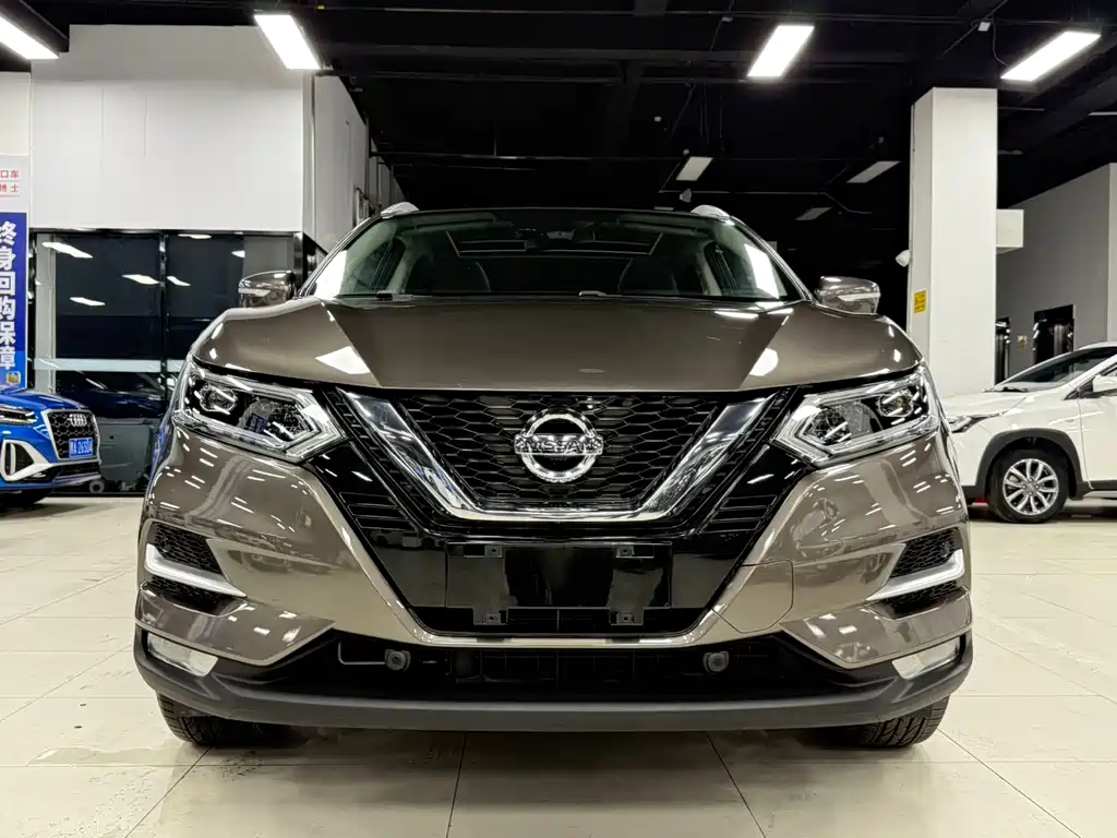Nissan Qashqai 2022 — фото 2
