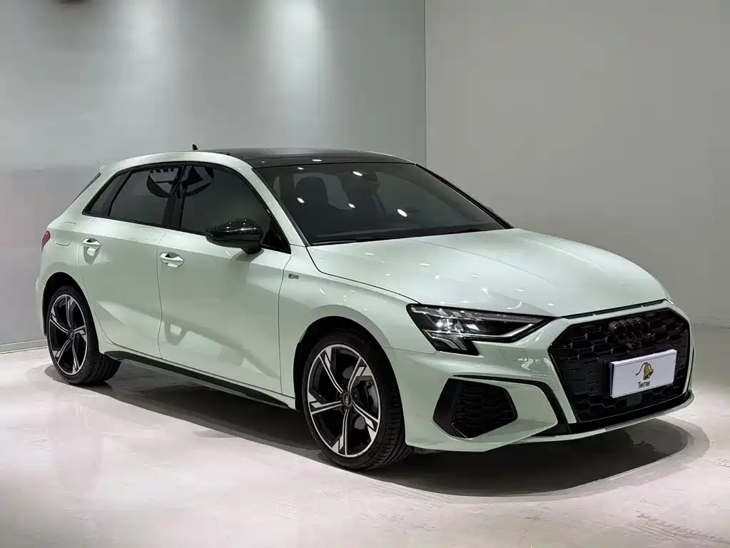 Audi A3 2023 — фото 3