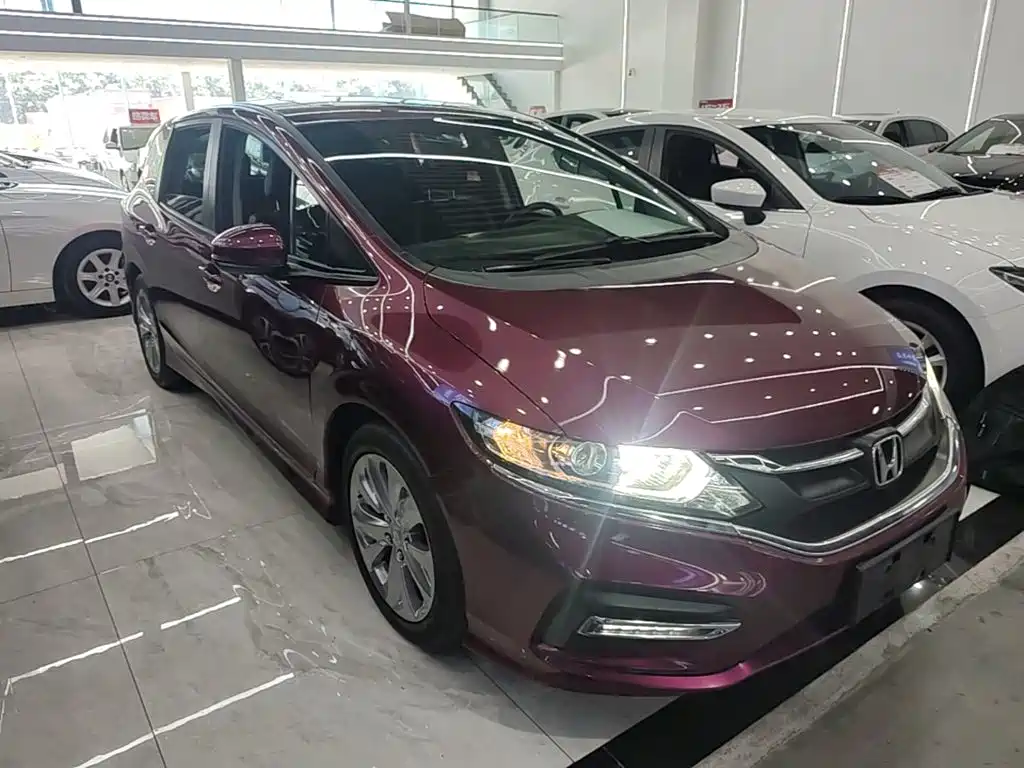Honda Jade 2017 — фото 4
