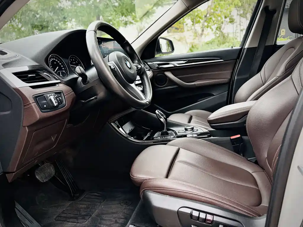 BMW X1 2020 — фото 14