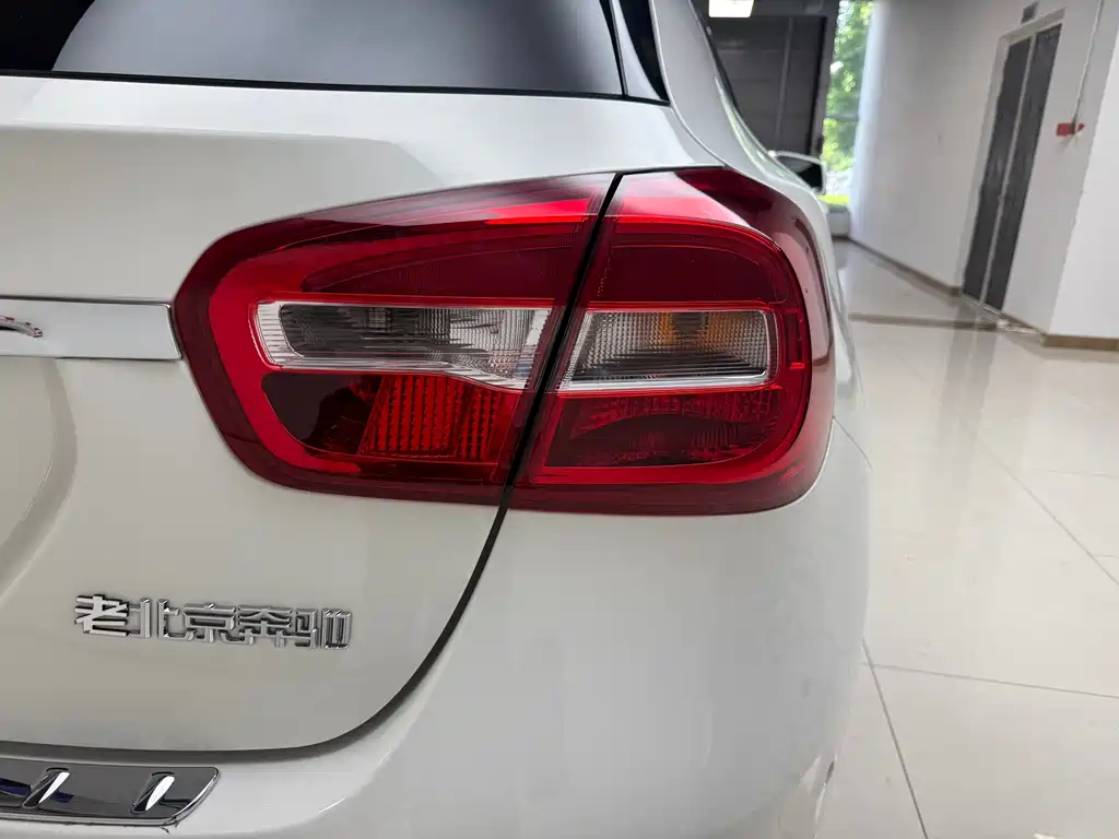 Mercedes-Benz GLA 2015 — фото 13