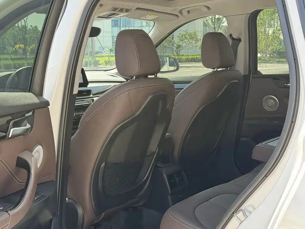 BMW X1 2022 — фото 13