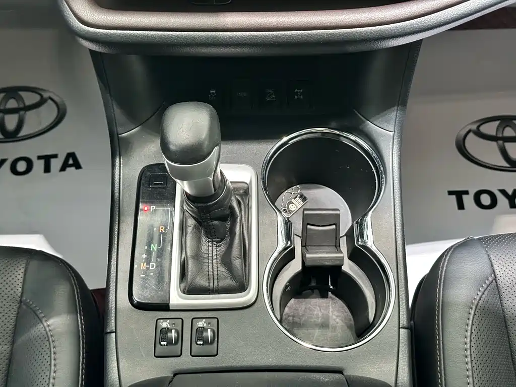 Toyota Highlander 2019 — фото 14