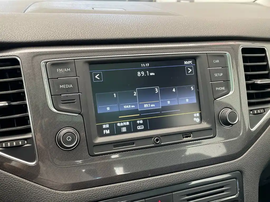 Volkswagen Golf Jialu 2017 — фото 12