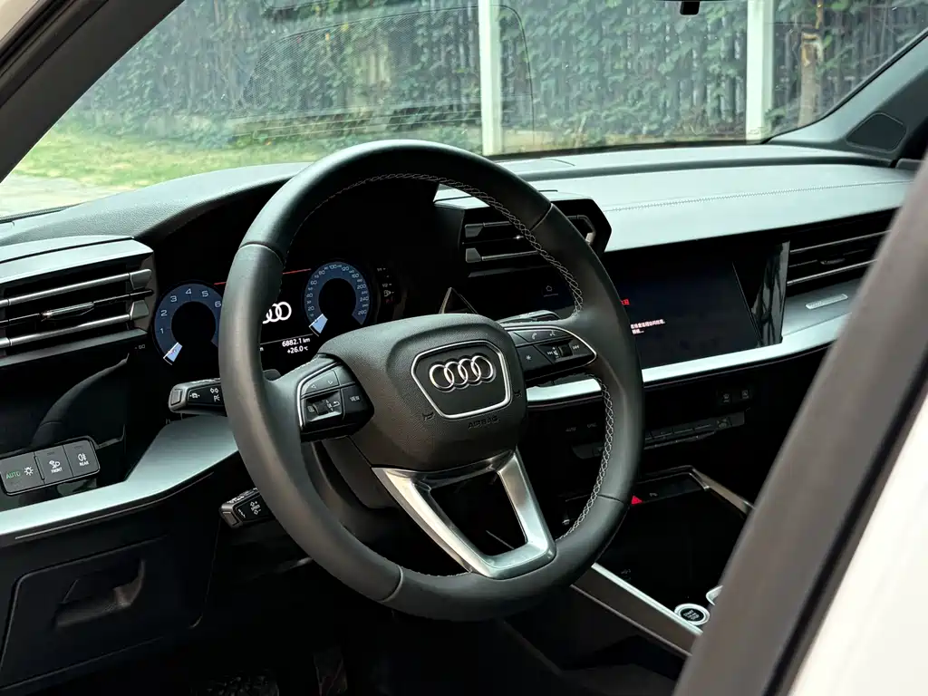 Audi A3 2025 — фото 24
