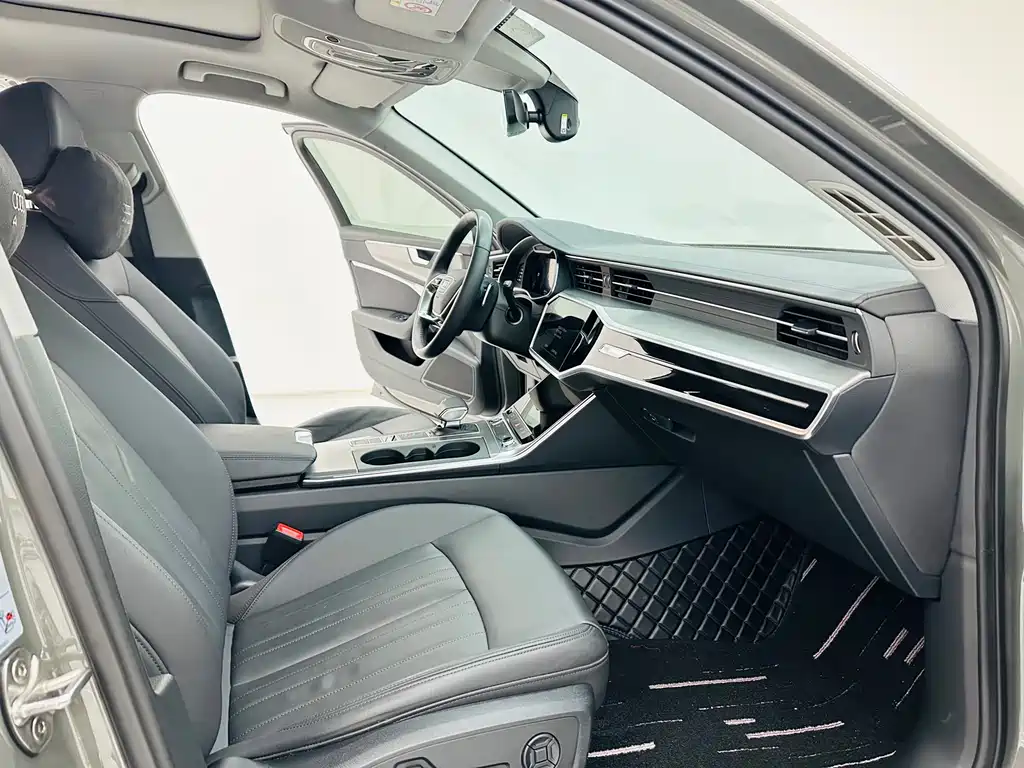 Audi A6 2023 — фото 10