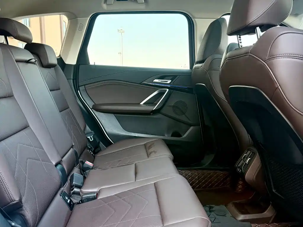 BMW X1 2023 — фото 12