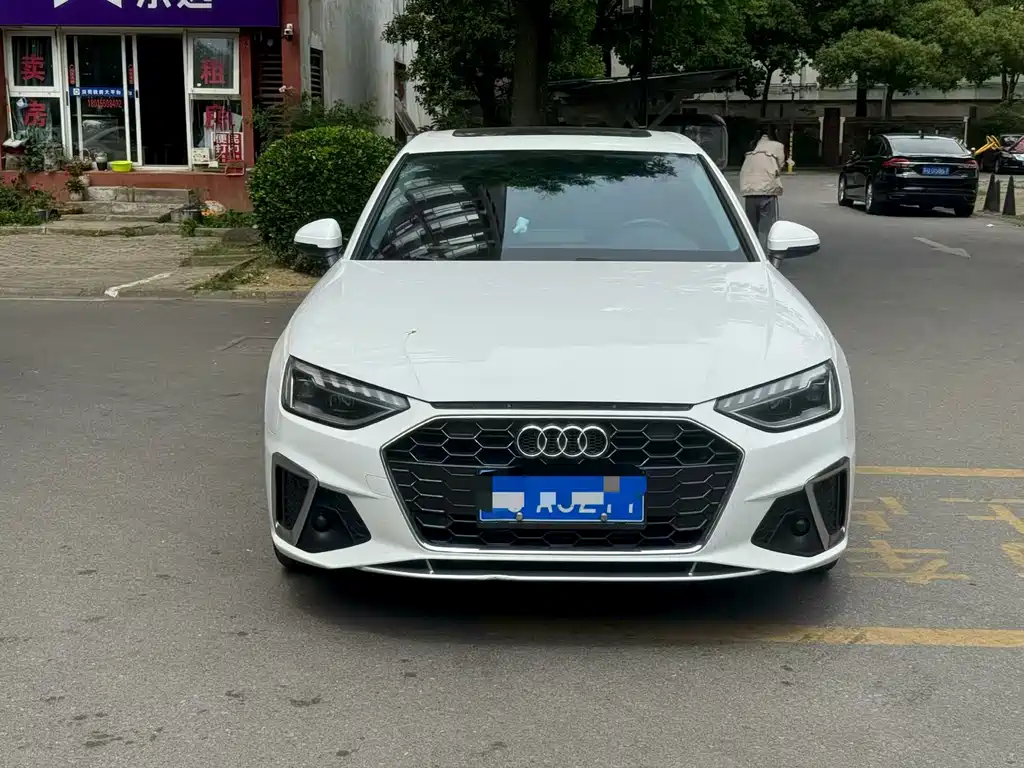 Audi A4L 2021