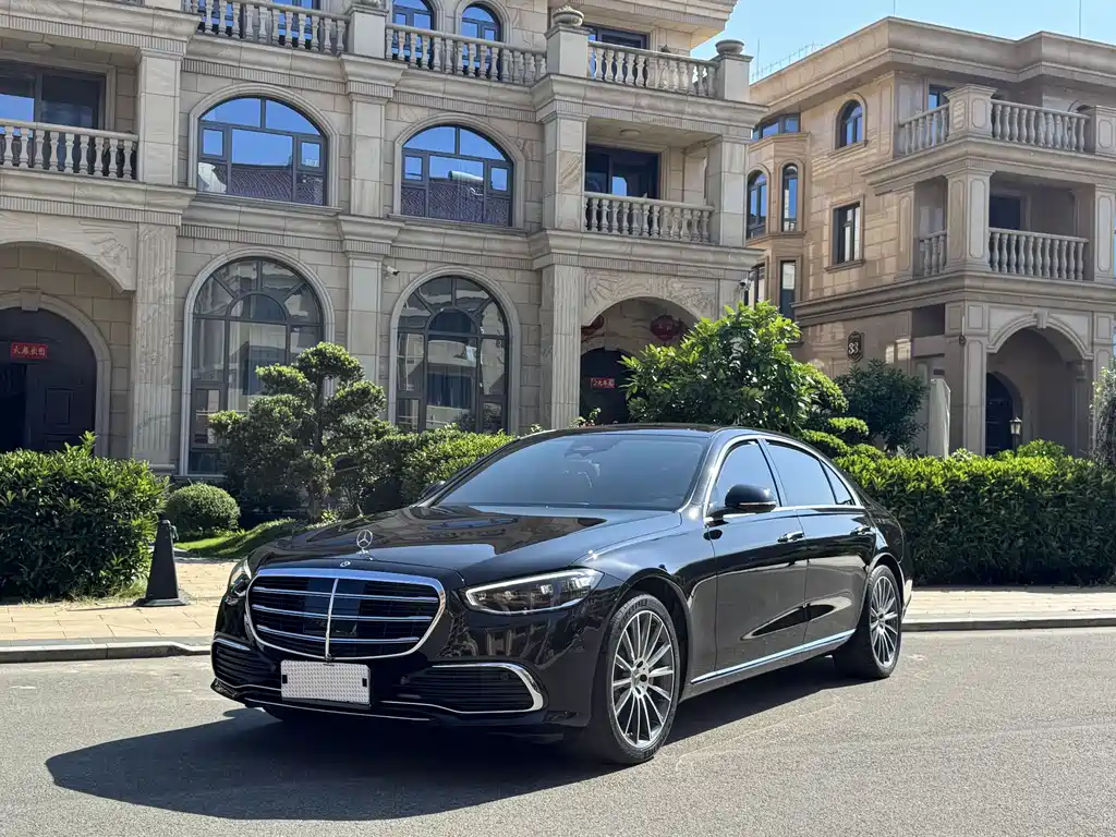 Mercedes-Benz S-Class 2024 — фото 1