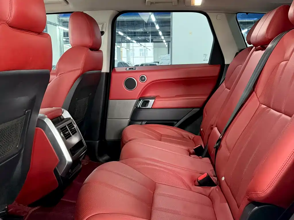 Land Rover Range Rover Sport 2018 — фото 6