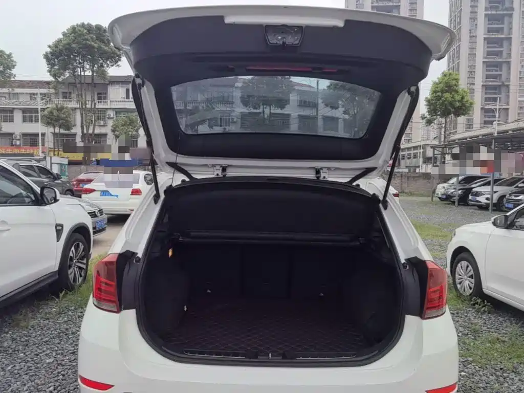 BMW X1 2015 — фото 19