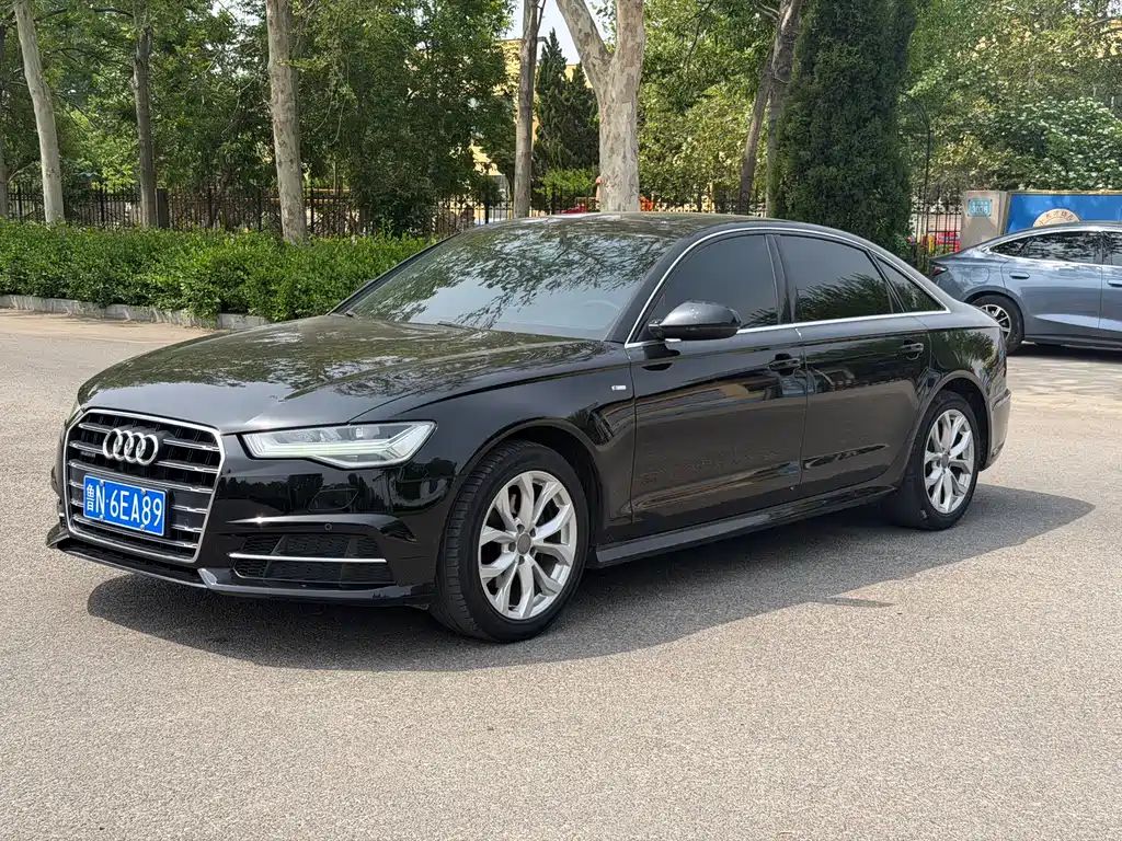 Audi A6L 2018 — фото 1