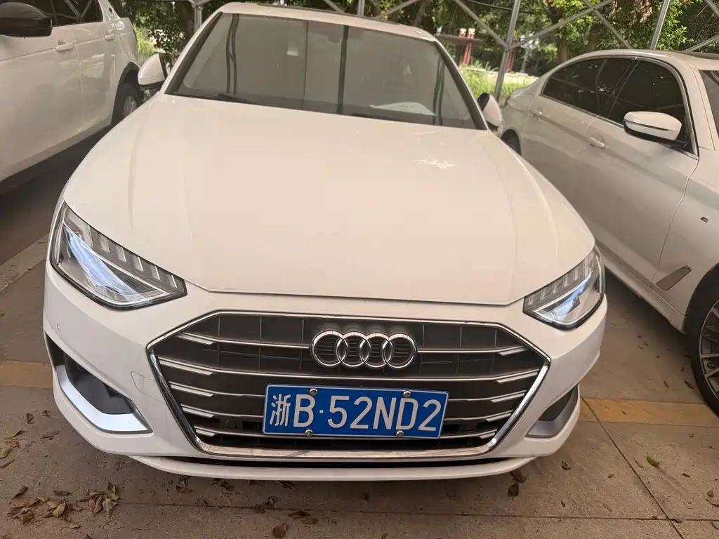 Audi A4L 2021